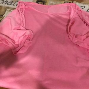 Please cut out sleeve top